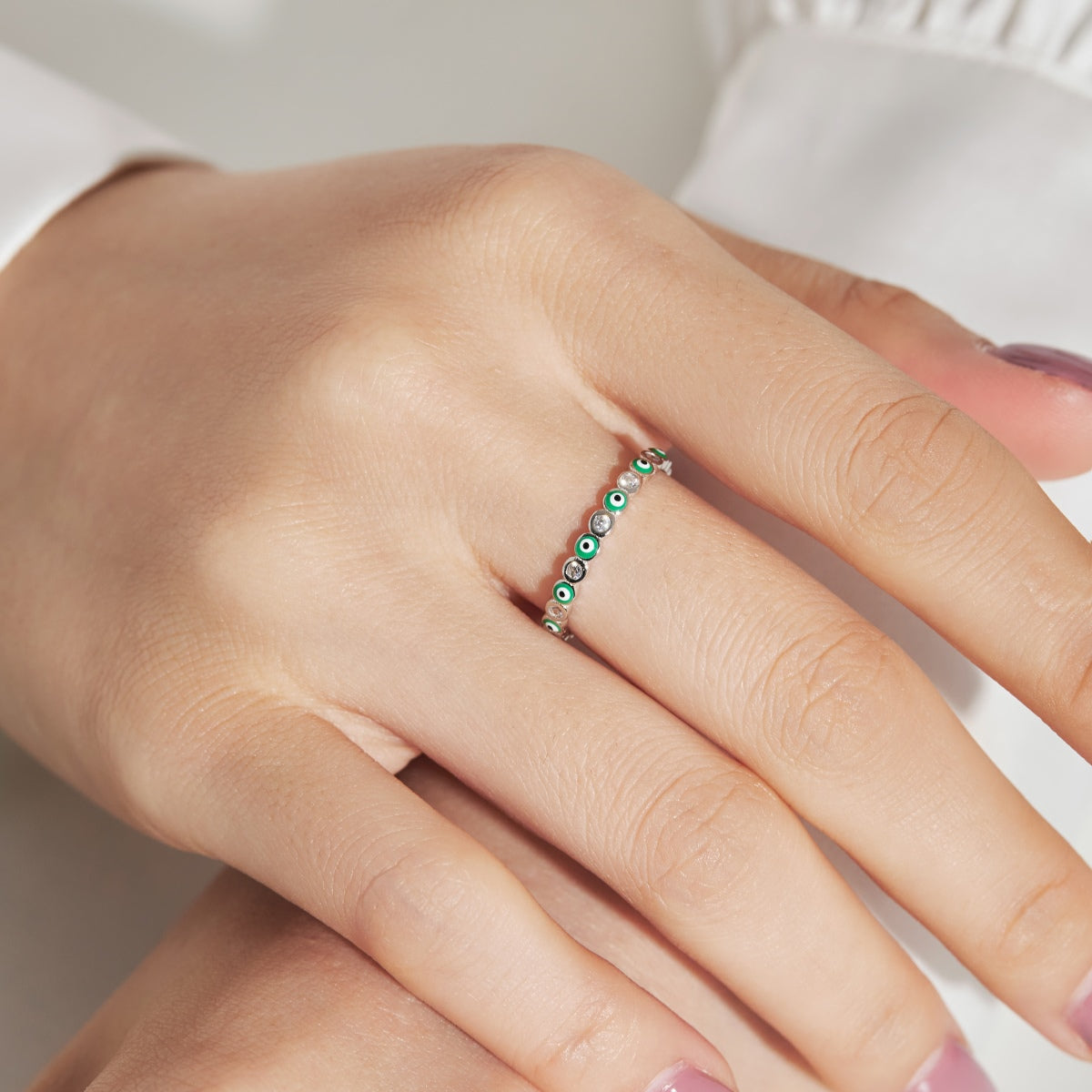 [Amore]Sparkling Vibrant Round Shape Daily Ring