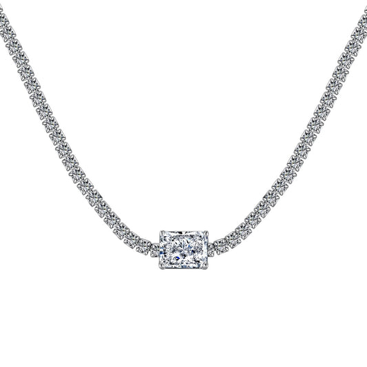 [Amore]2.0 carat Ornate Emerald Cut Necklace