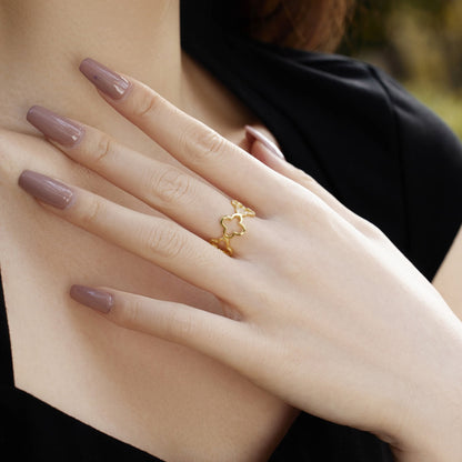 [Amore]Hollow Design Four-Leaf Clover Flower Shape Ring
