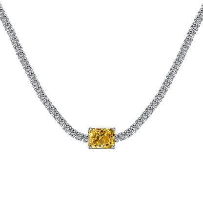 [Amore]2.0 carat Ornate Emerald Cut Necklace