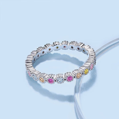 [Amore]Unique Scintillating Round Cut Daily Ring