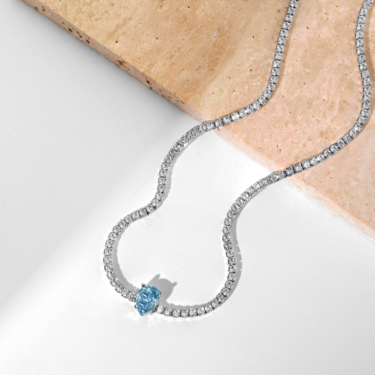 [Amore]1.0 carat Unique Pear Cut Tennis Necklace