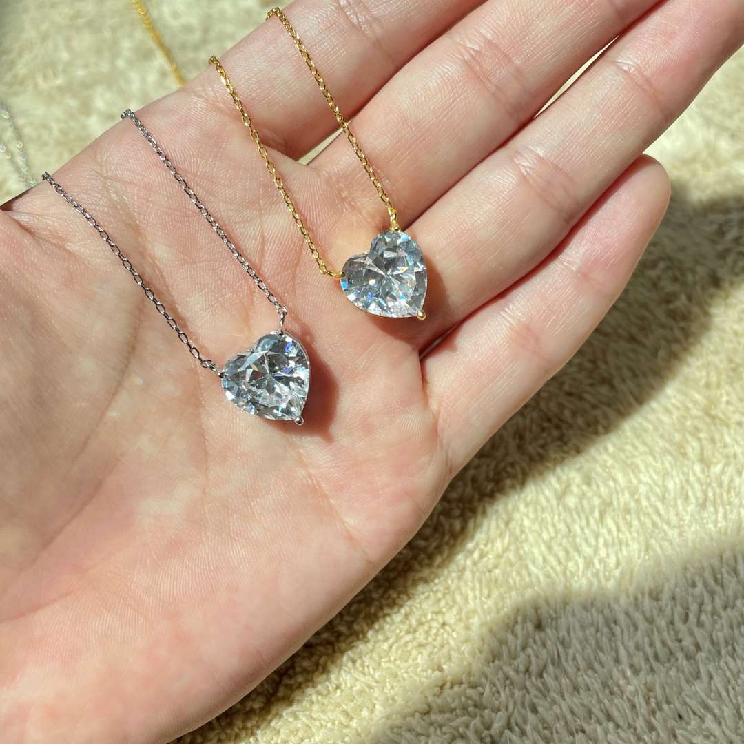 [Amore]6.0 carat Radiant Heart Shape Necklace