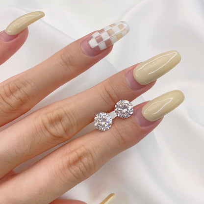 [Amore]Stylish Shiny Round Center Stone Stud Earrings