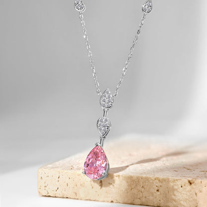[Amore]Dazzling Pear Cut Necklace