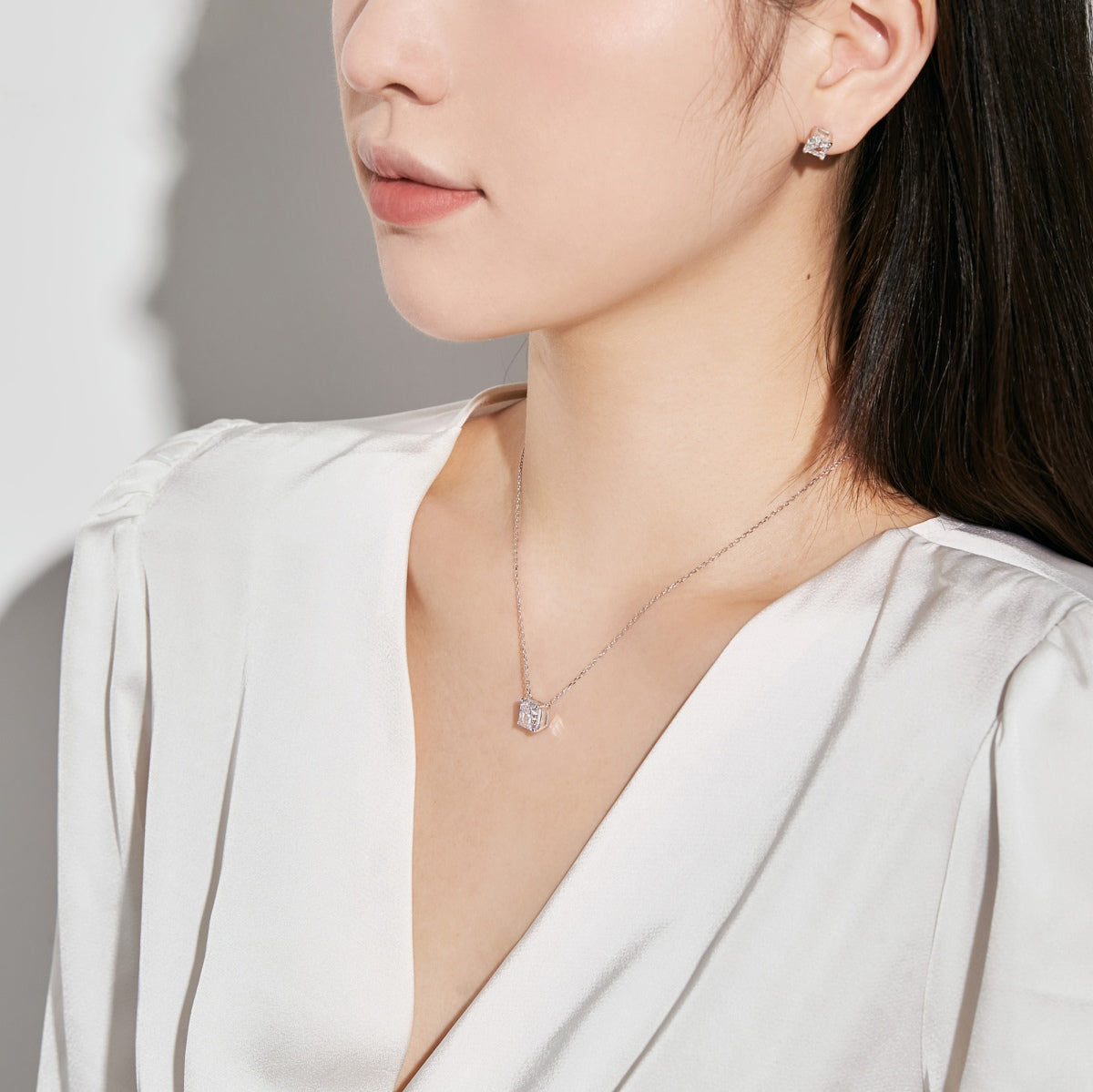 [Amore]1.0 Carat Radiant Princess Cut Wedding Earrings