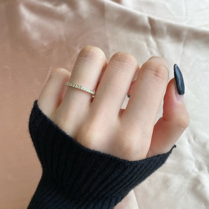 [Amore]Delicate Sparkling Round Cut Daily Ring