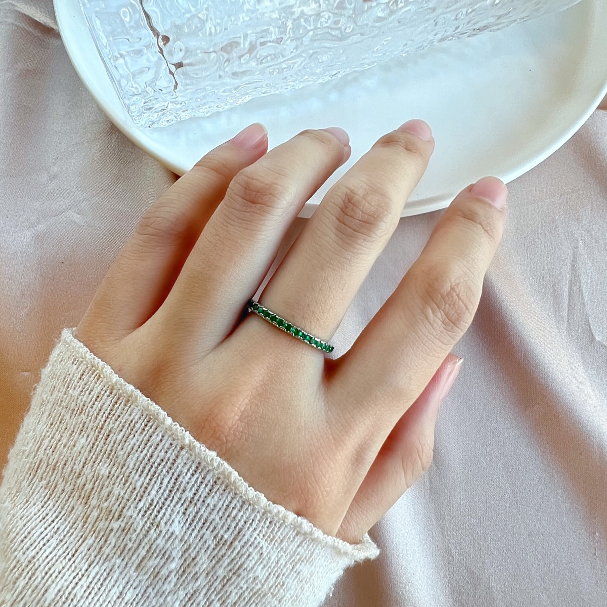 [Amore]Delicate Sparkling Round Cut Daily Ring