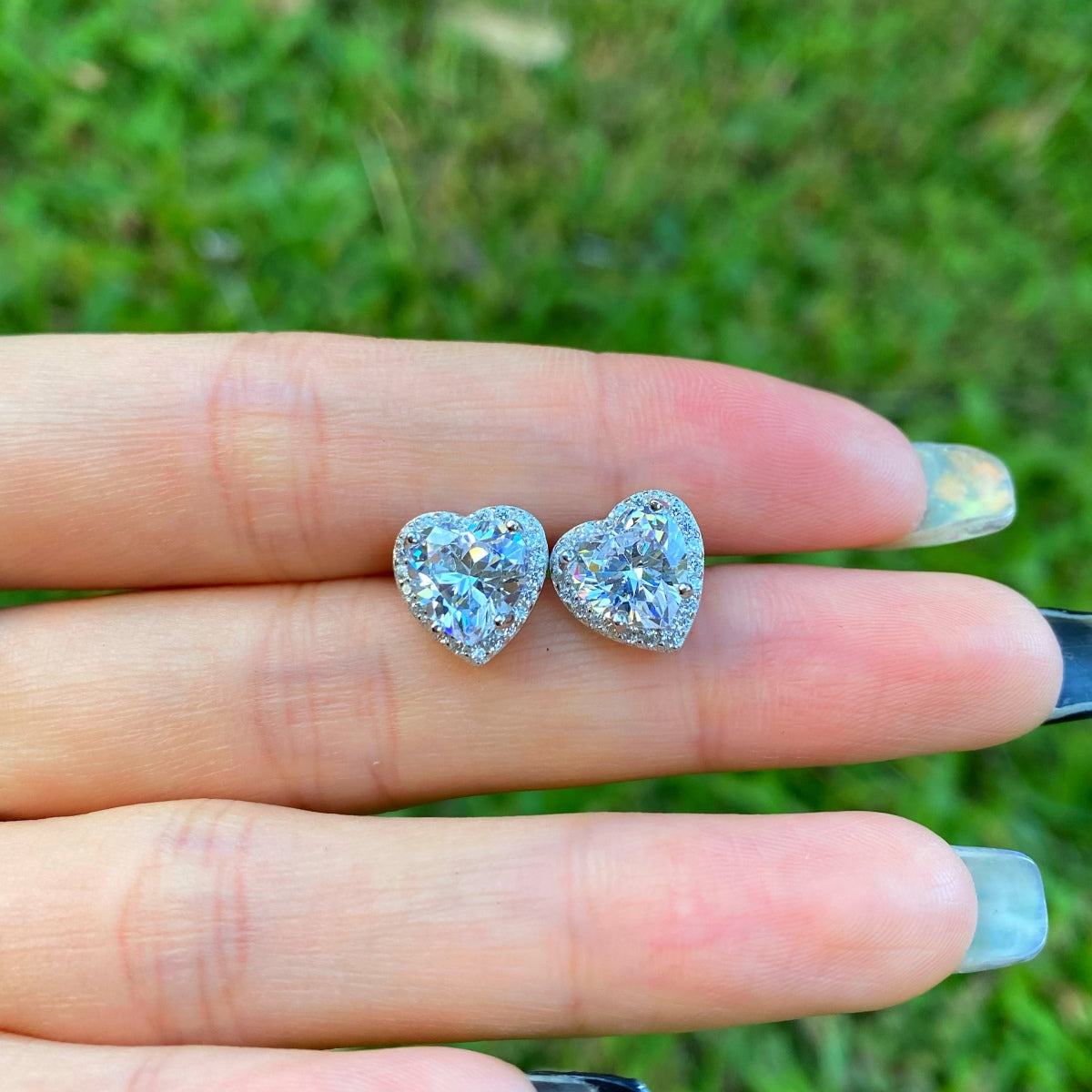 [Amore]Sparkling Heart Shape Lover Earrings