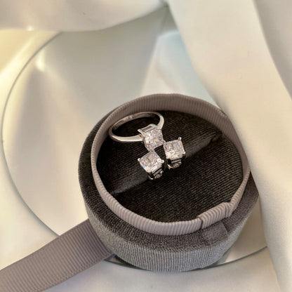 [Amore]1.0 Carat Radiant Princess Cut Wedding Earrings