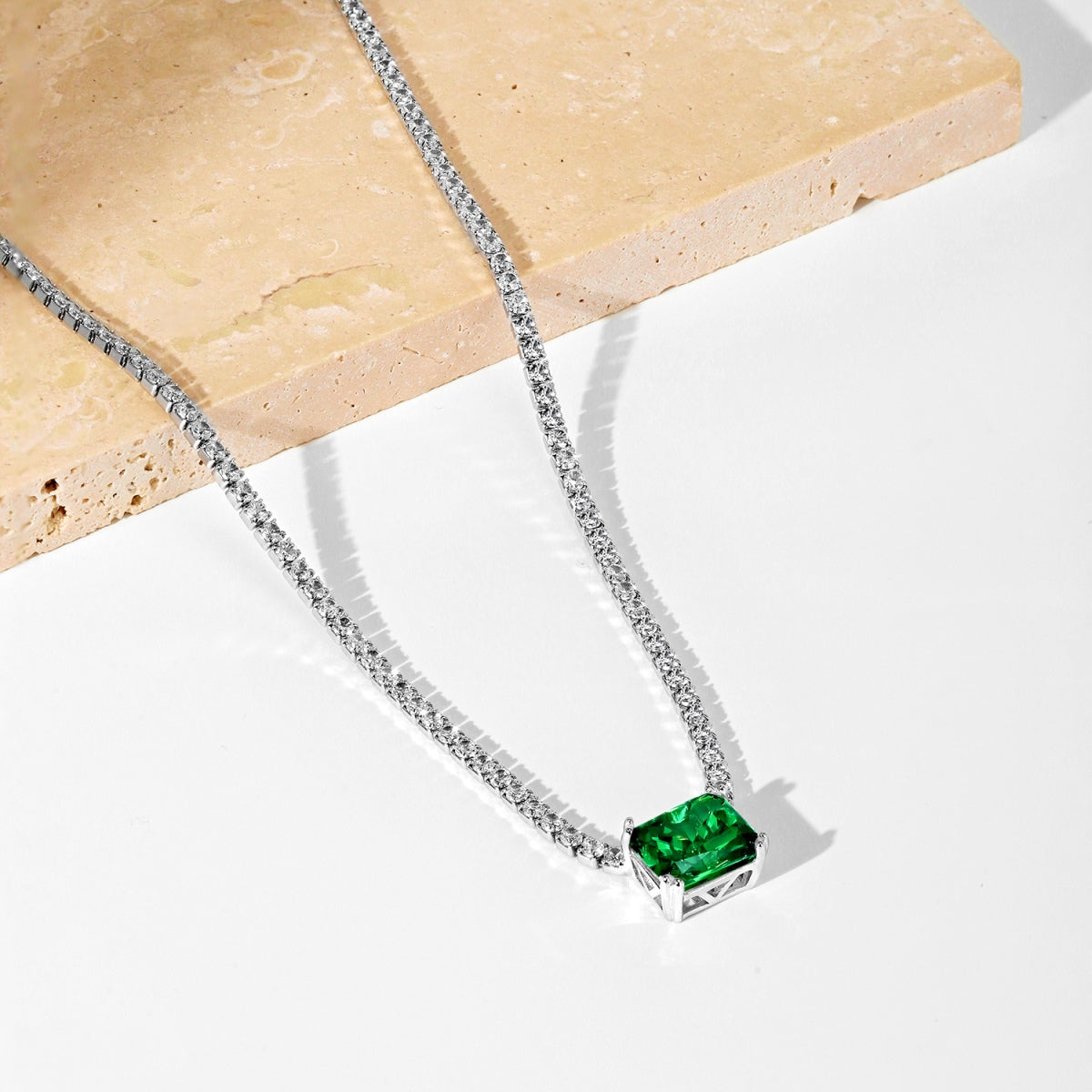 [Amore]4.0 Carat Elegant Radiant Cut Necklace