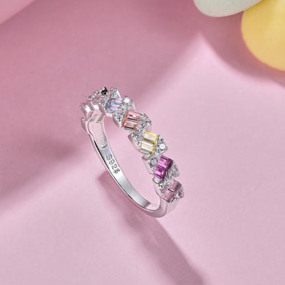 [Amore]Delicate Vibrant Emerald Cut Daily Ring