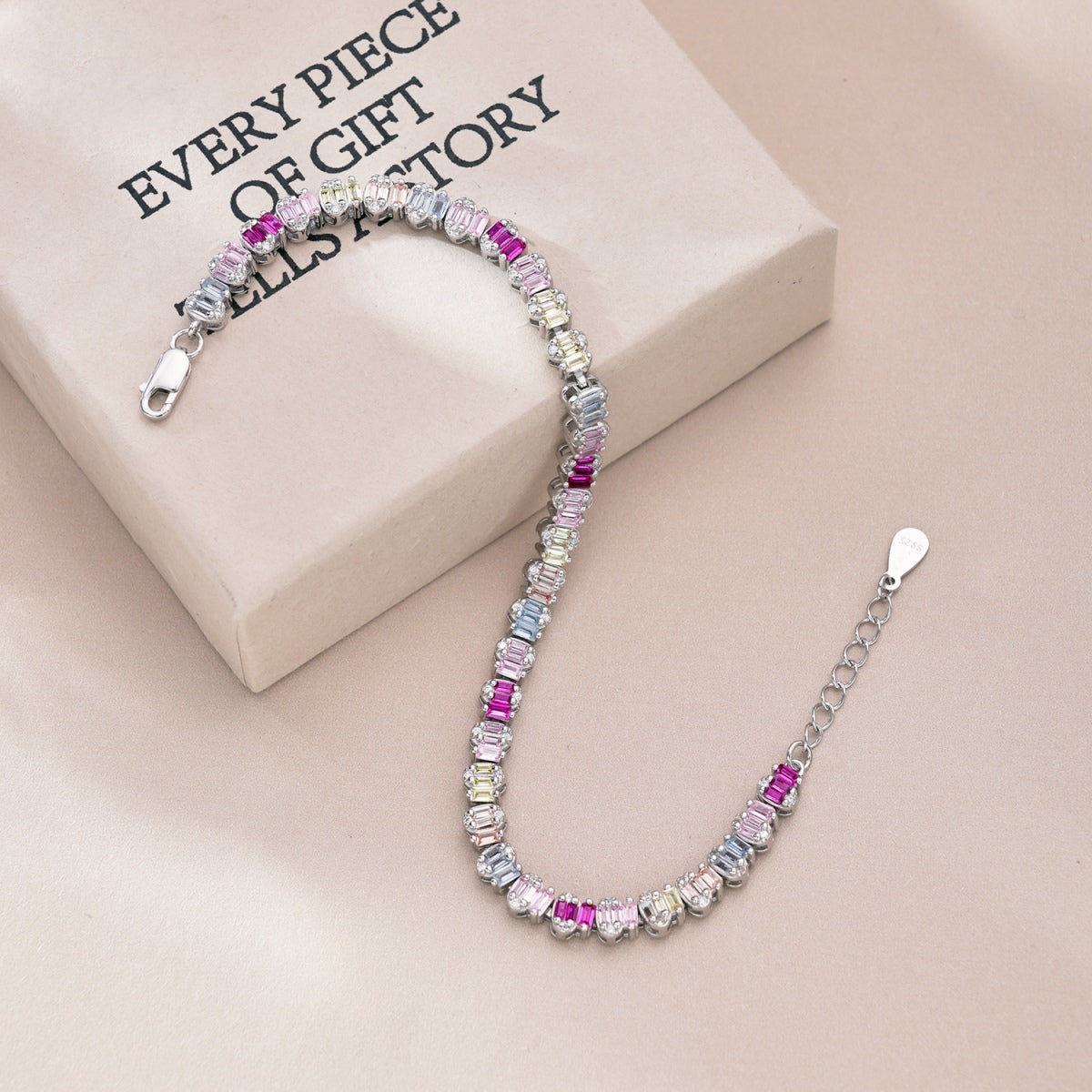 [Amore]Delicate Colorful Emerald Cut Party Bracelet