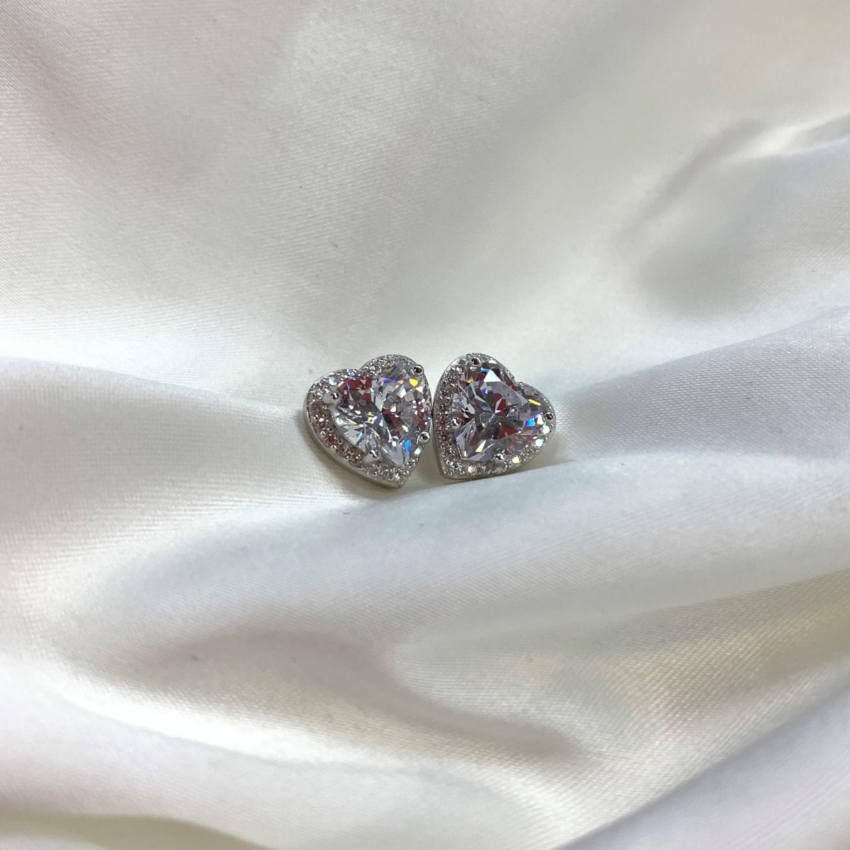 [Amore]Sparkling Heart Shape Lover Earrings