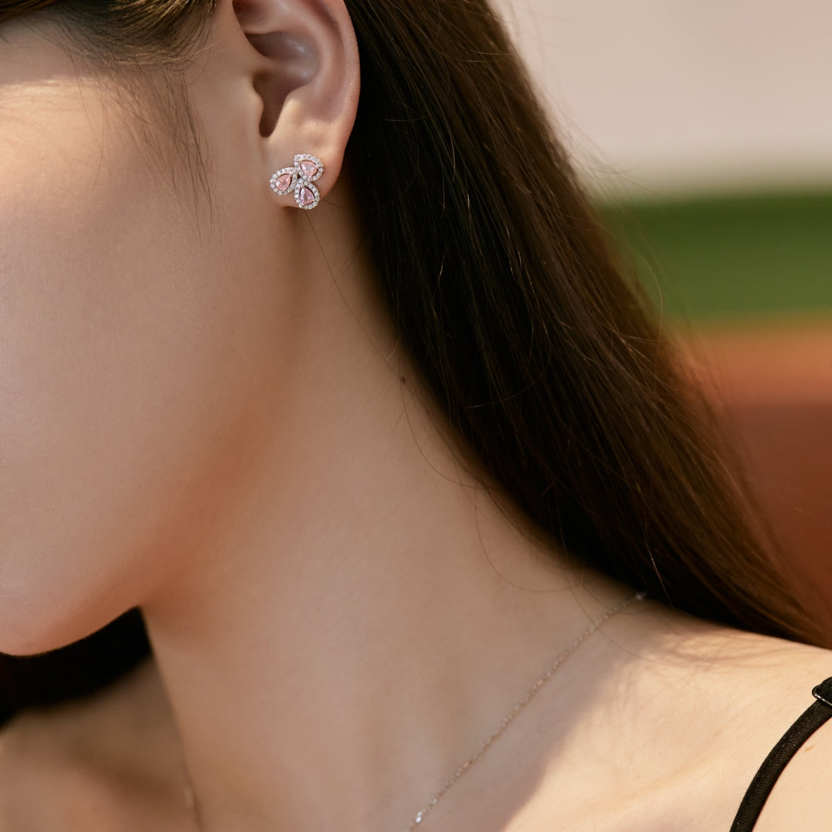[Amore]Ornate Flower Shape Pear Cut Lover Earrings