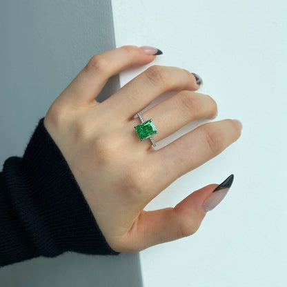 [Amore]4.0 Carat Luxurious Engagement Ring