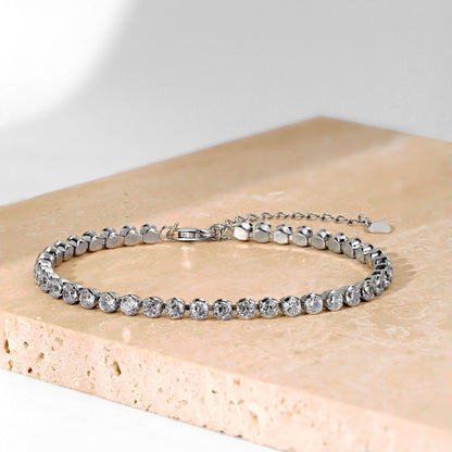 [Amore]Ornate  Sparkling Round Cut Daily Bracelet
