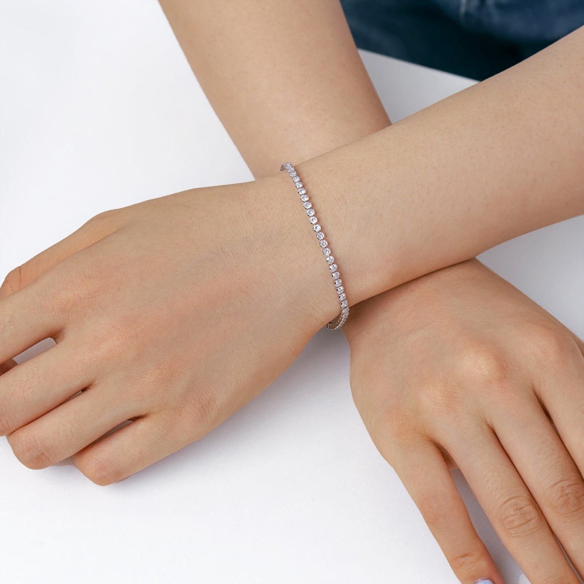 [Amore]Dazzling Sparkling Round Cut Daily Bracelet