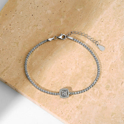 [Amore]Luxurious Dazzling Square Shape Banquet Bracelet