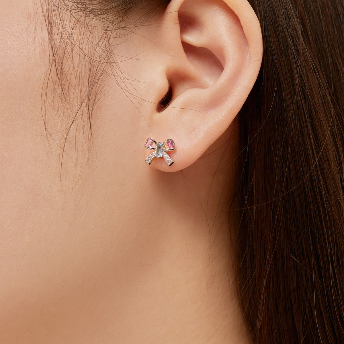 [Amore]Ornate Butterfly Shape Daily Earrings
