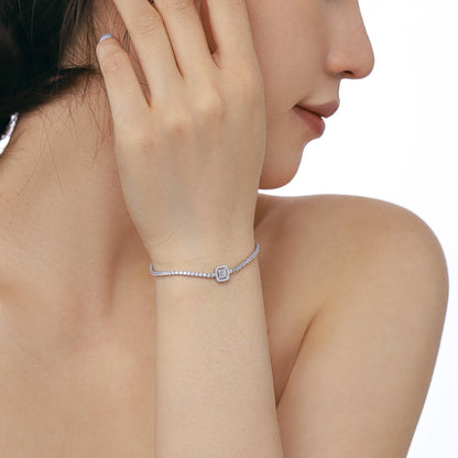 [Amore]Luxurious Dazzling Square Shape Banquet Bracelet