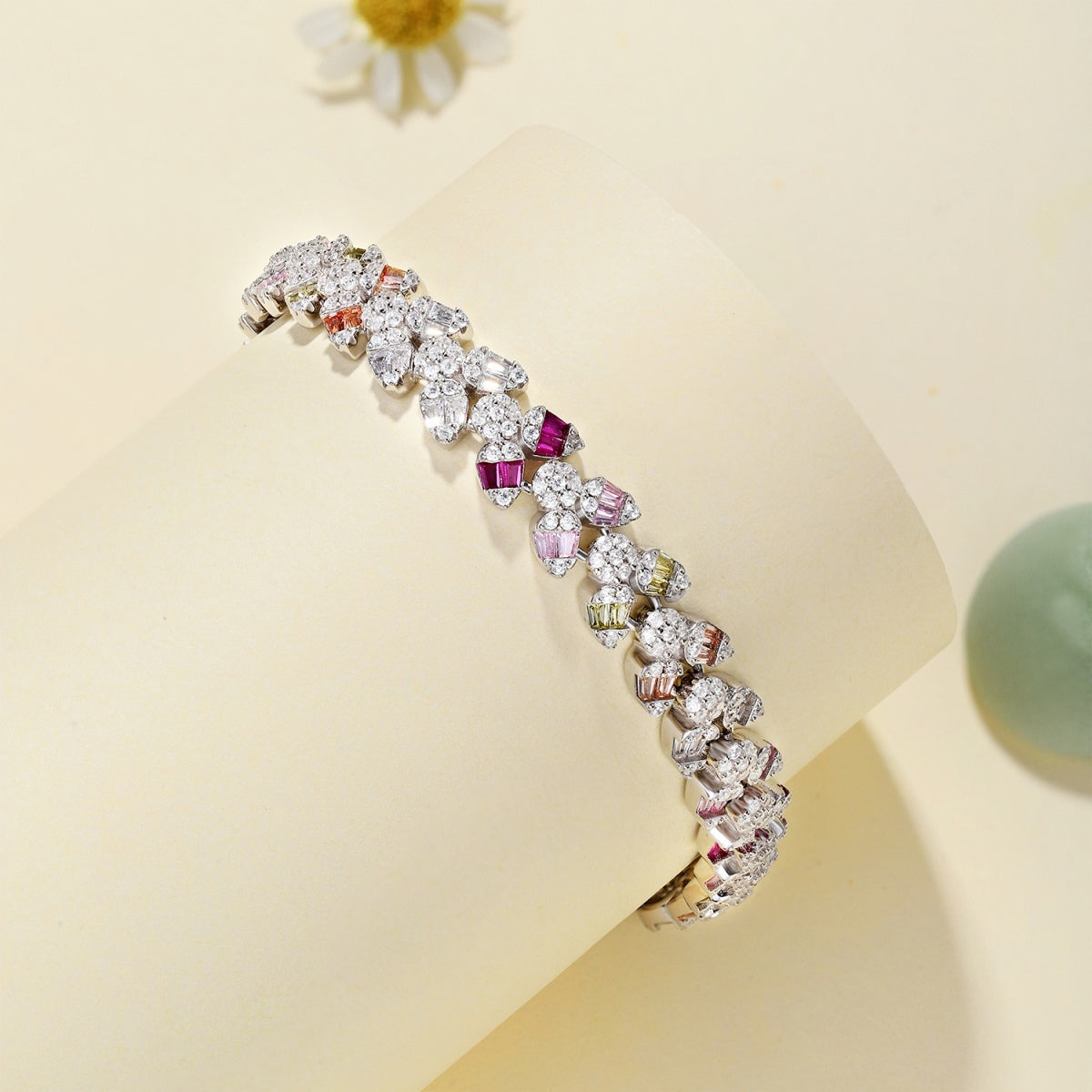 [Amore]Dainty Exquisite Flower Shape Daily Bracelet
