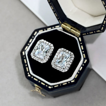 [Amore]1.0 Carat Luxurious Dainty Emerald Cut Daily Earrings