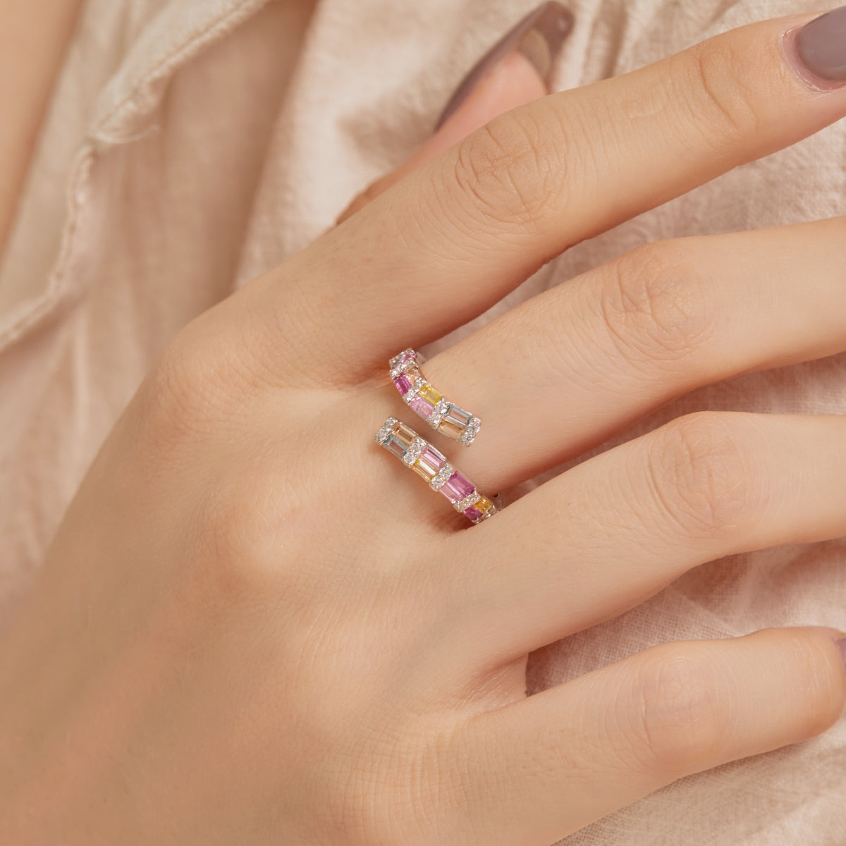 [Amore]Charming Colorful Radiant Cut Adjustable Daily Ring