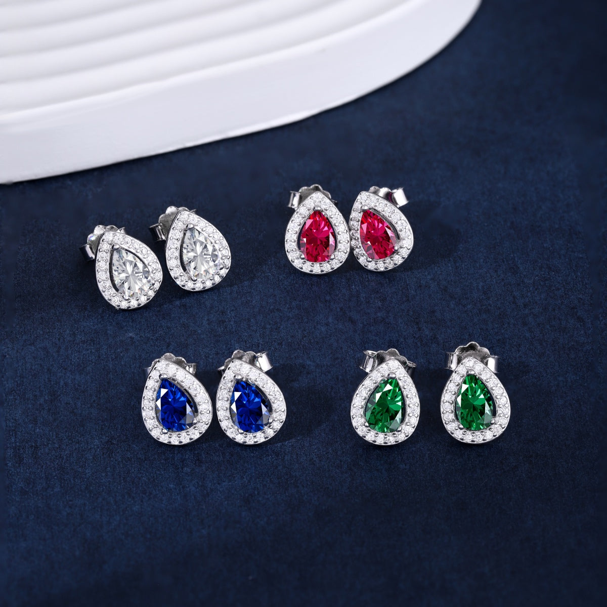 [Amore]Luxurious Water Drop Shape Earrings