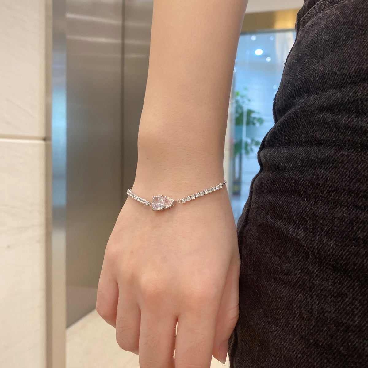 [Amore]Dazzling Unique Multi Shape Lover Bracelet