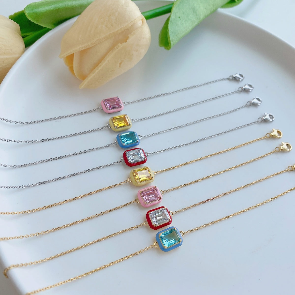 [Amore]2.0 Carat Sparkling Colorful Emerald Cut Daily Bracelet