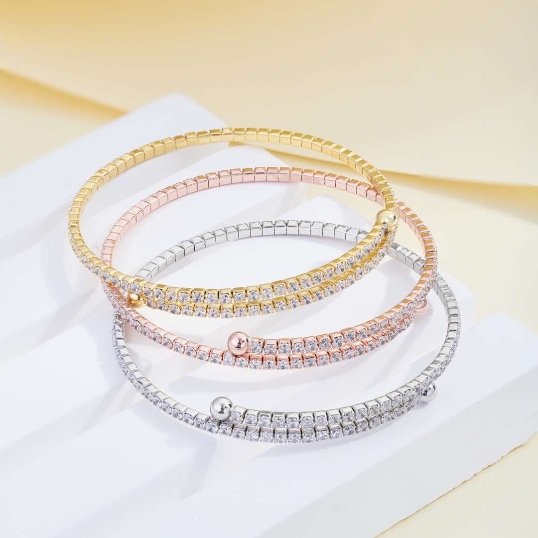 [Amore]Row of Diamonds Round Fashion Bracelet