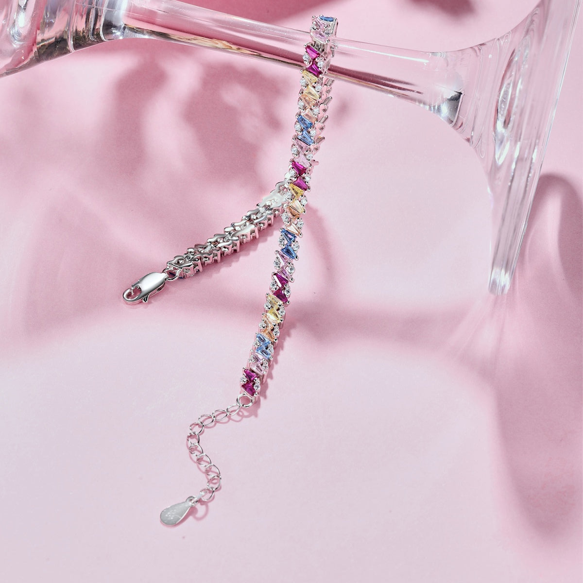 [Amore]Ornate Sparkling Multi Cut Party Bracelet