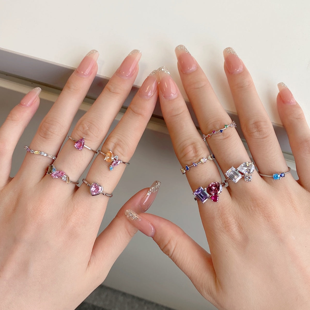 [Amore]Radiant Colorful Round Cut Daily Ring