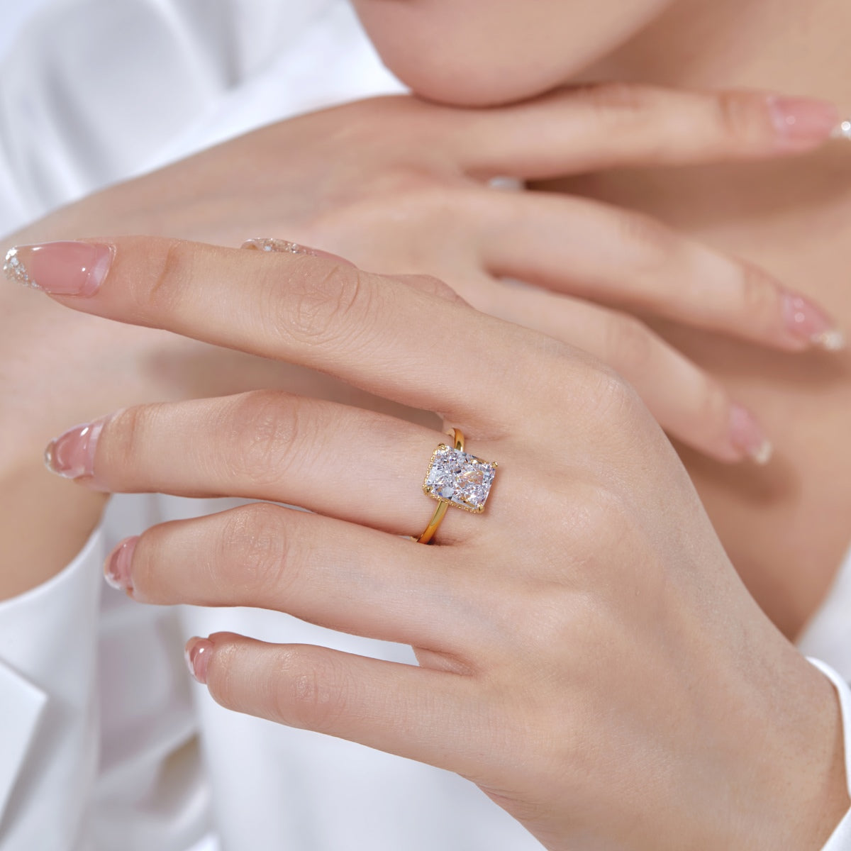 [Amore]4.0 Carat Ornate Enchanting Radiand Cut Banquet Ring
