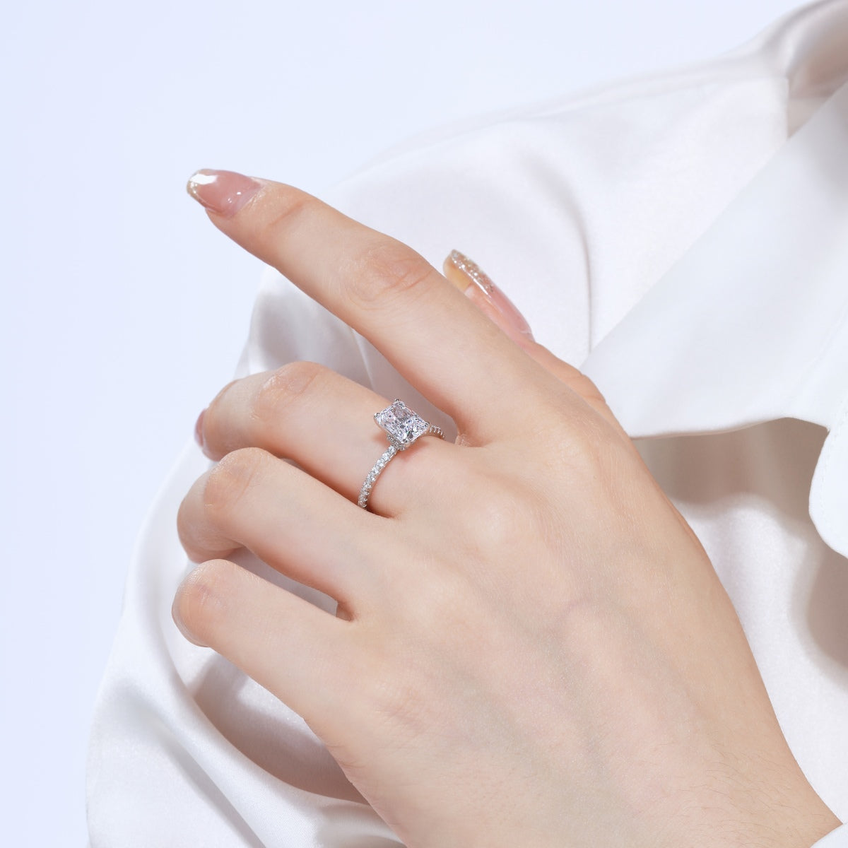 [Amore]2.0 Carat Dazzling Sparkling Radiant Cut Party Ring