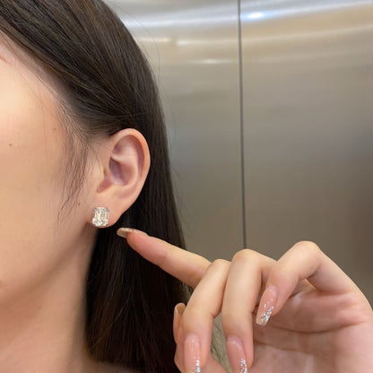 [Amore]Dazzling Square Shape Earrings