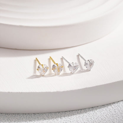 [Amore]Sparkling Heart Shaped Simple Earrings