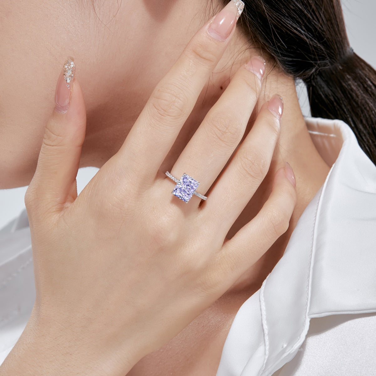 [Amore]4.0 Carat Luxurious Engagement Ring