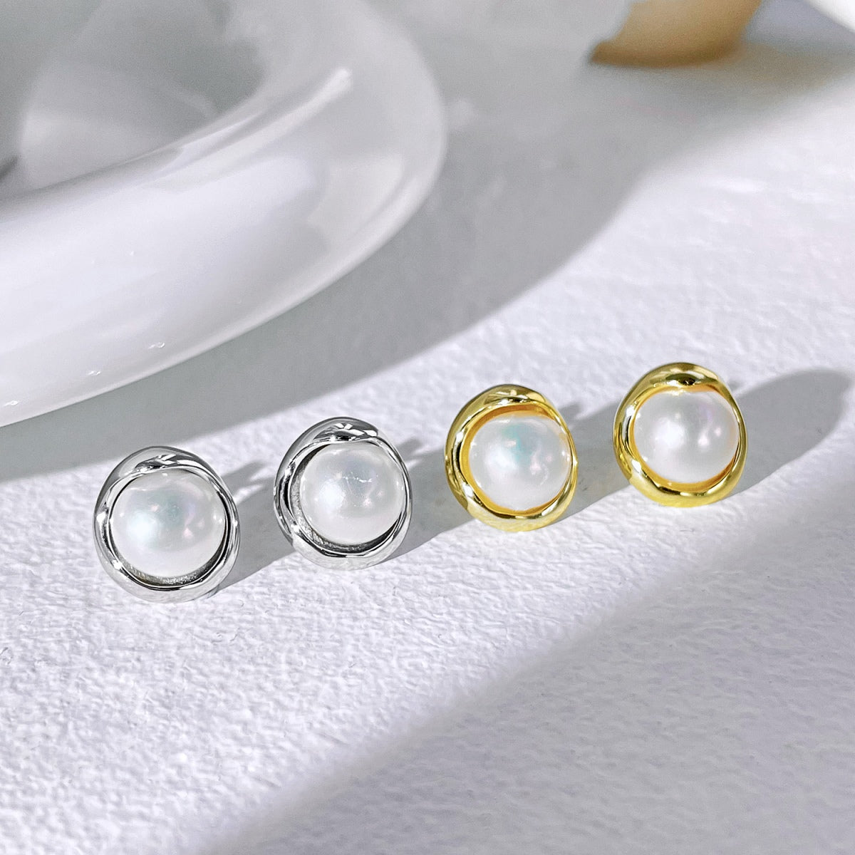 [Amore]Dainty Bread Pearl Earrings