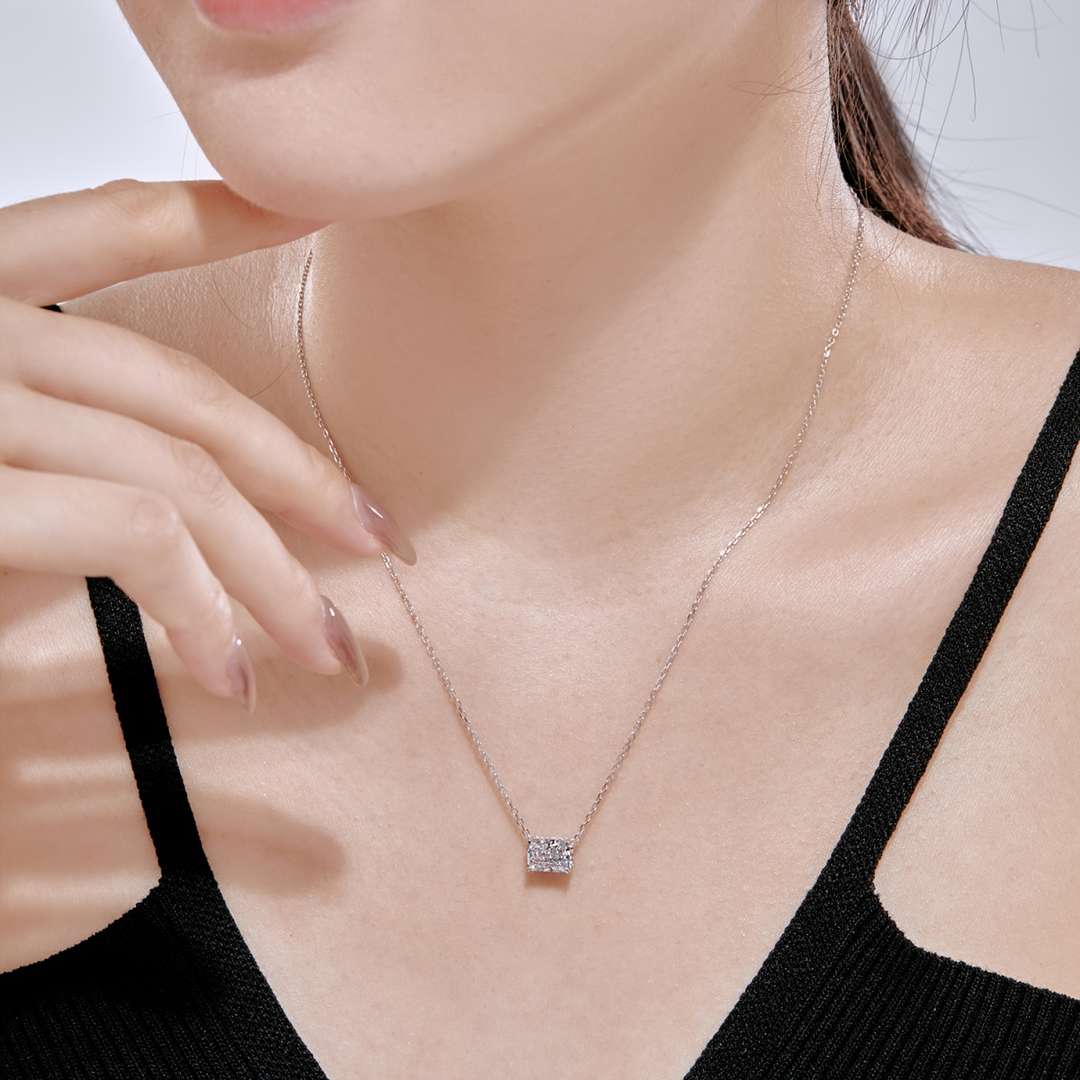 [Amore]Luxurious Square Shape Colorful Necalack