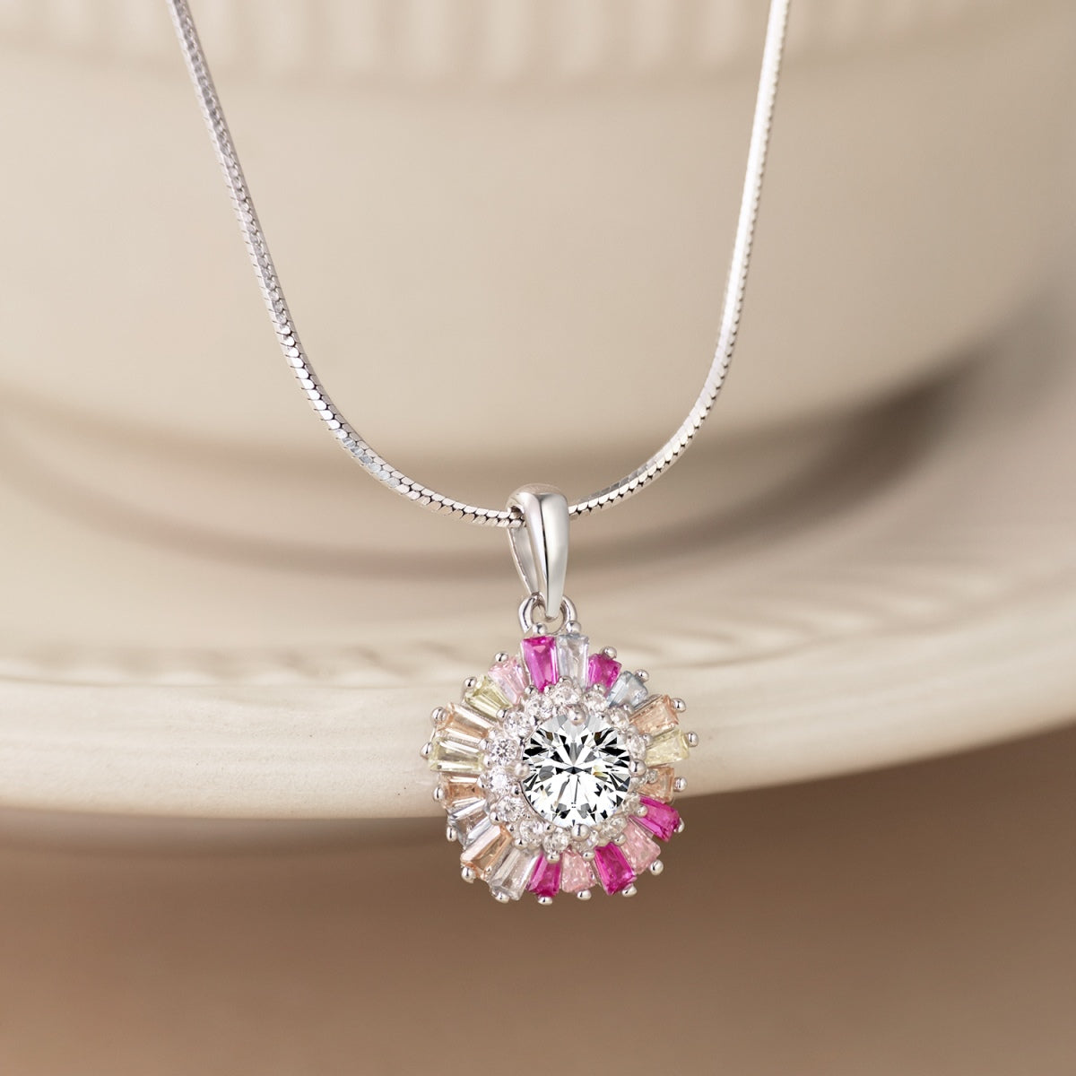 [Amore]Charming Flower Colorful Necklace