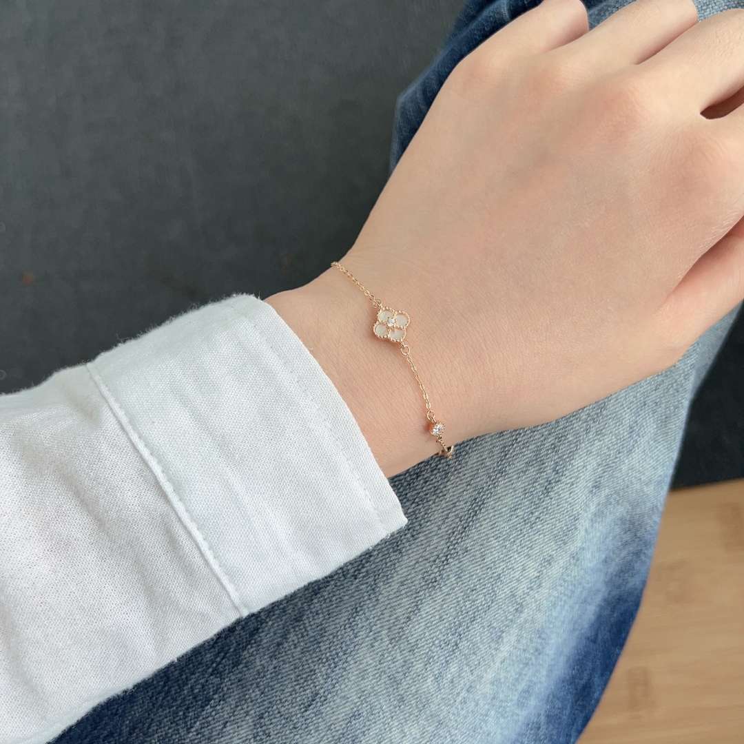 [Amore]Delicate Four Leaf Clover Bracelet