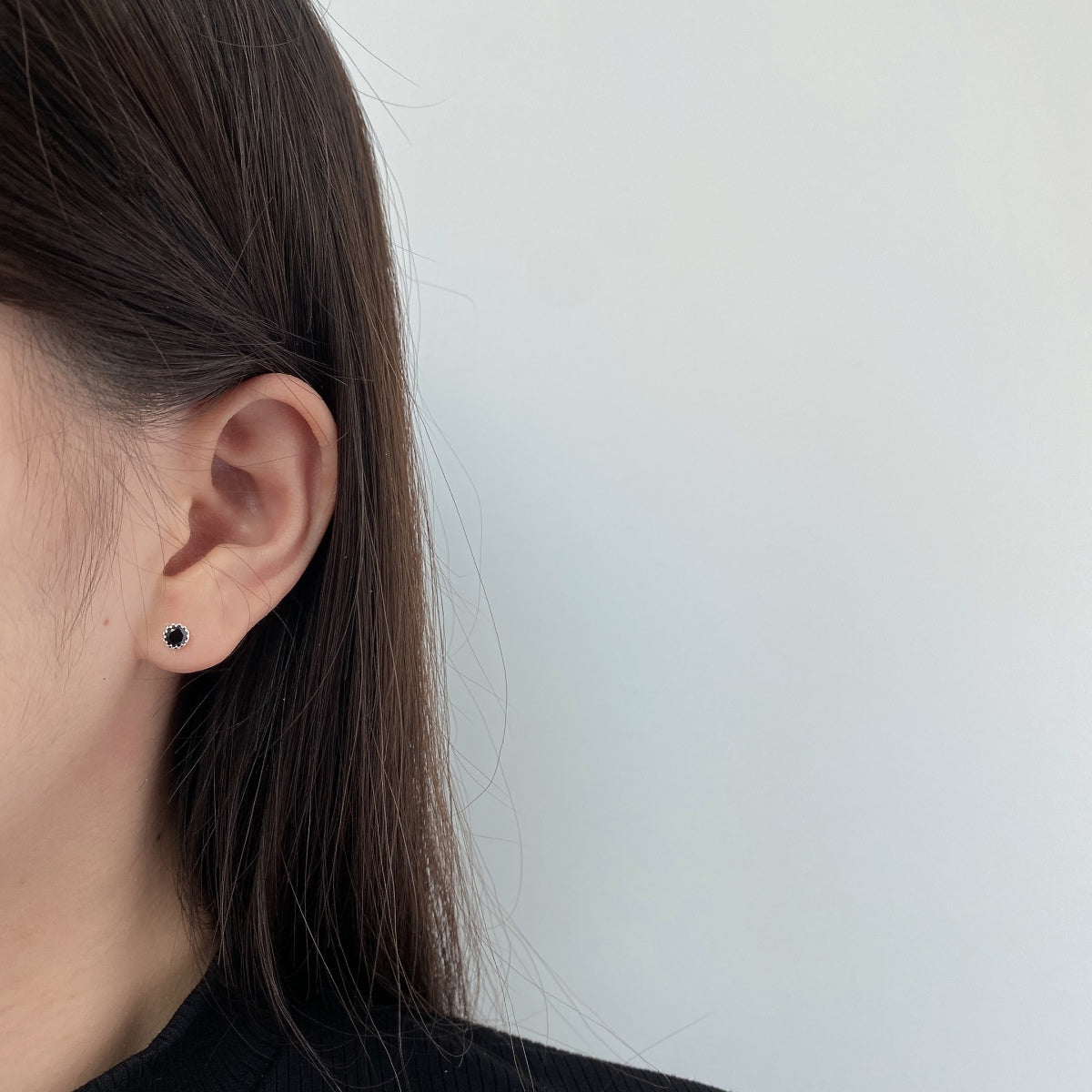 [Amore]Sparkling Colorful Round Shape Earrings