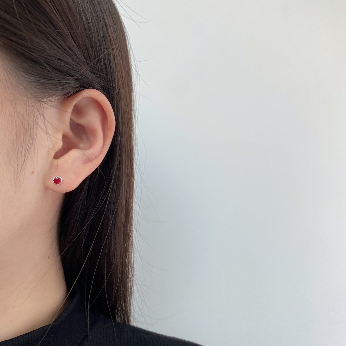 [Amore]Sparkling Colorful Round Shape Earrings