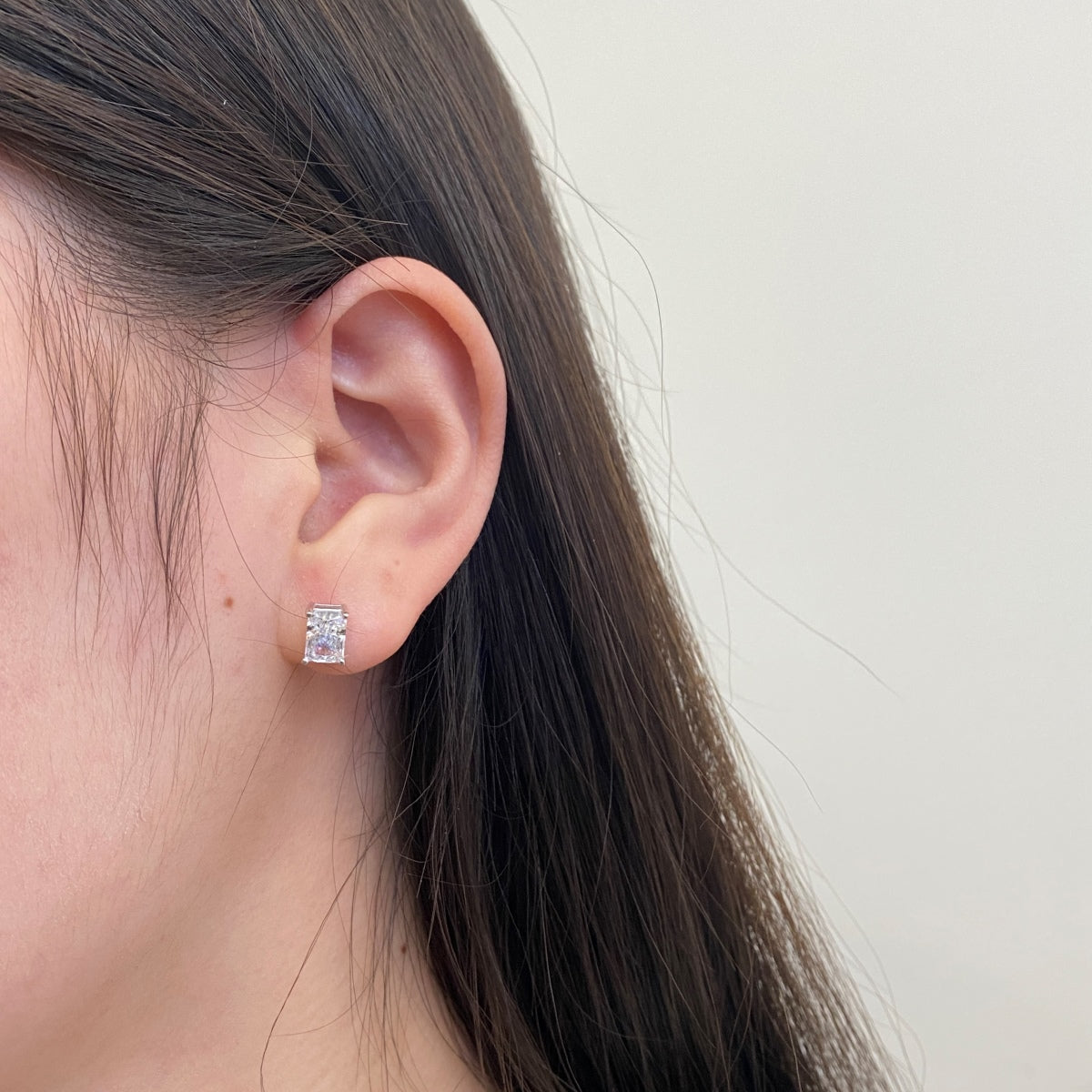 [Amore]Radiant Luxurious Princess Cut Daily Earrings