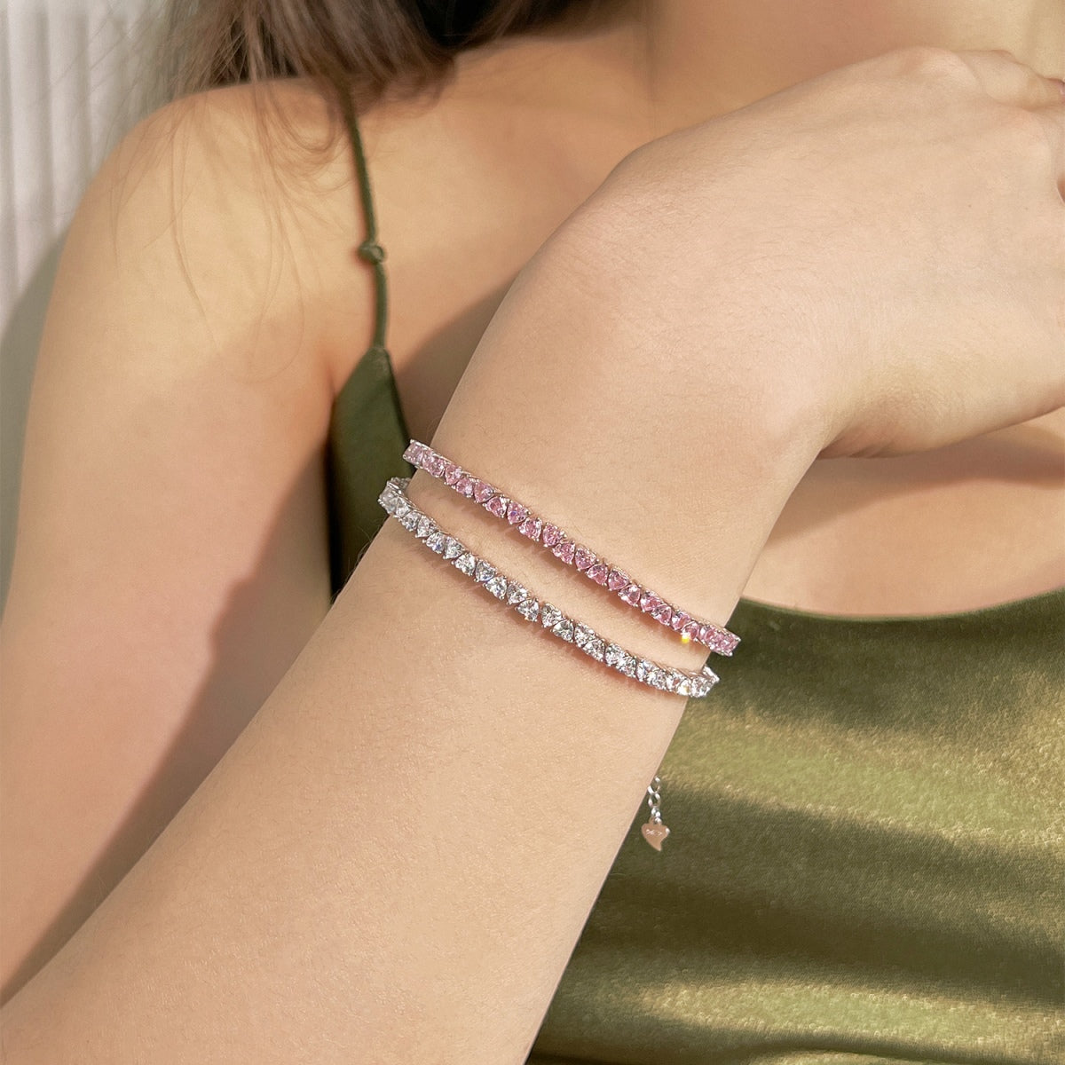[Amore]Dazzling Romantic Heart Shape Lover Bracelet