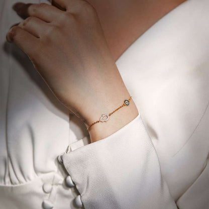 [Amore]Gost Shape & Round Shape Necklace