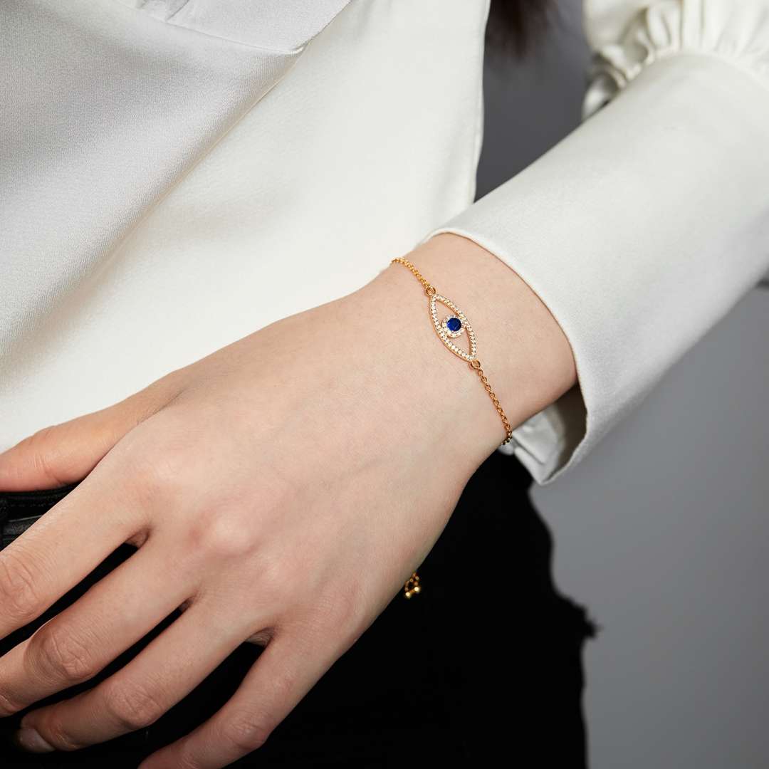 [Amore]Devil's Eye Hollow Design Bracelet