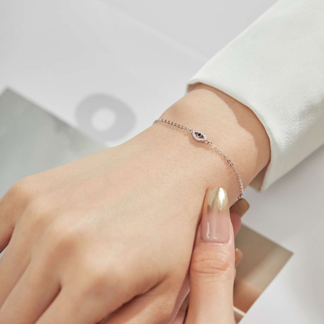 [Amore]Evil Eye Shape Necklace